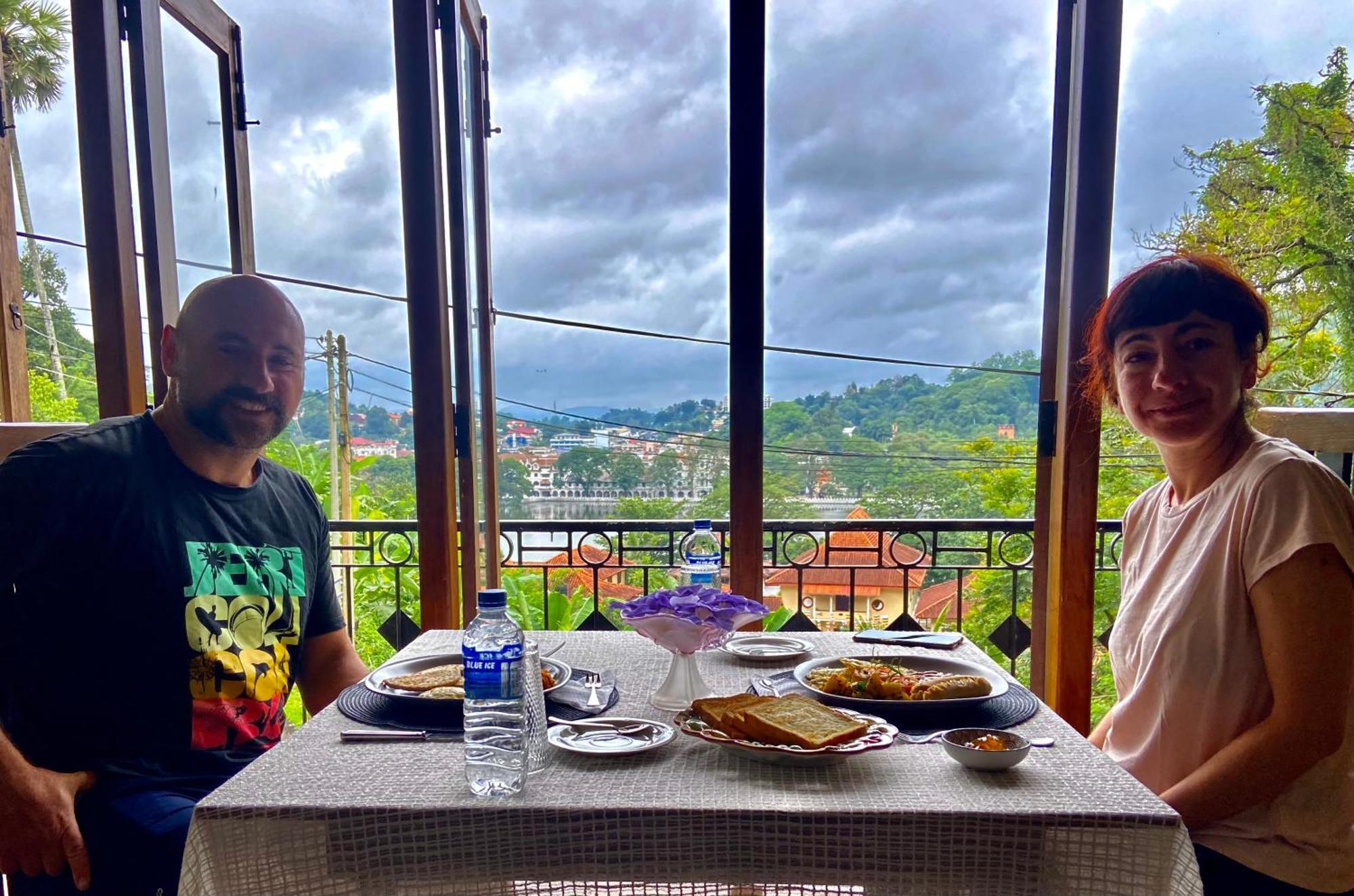 Sesatha Lake Kandy Buitenkant foto